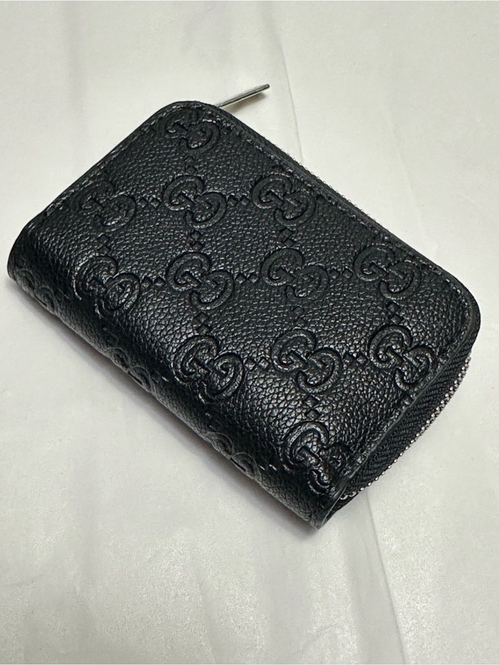 Black Embossed GG Zip Card Holder